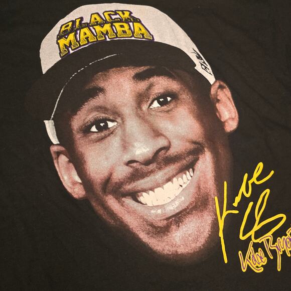 Kobe Bryant Tribute Tee – Black Mamba Vintage Style (2XL) - Picture 3 of 3